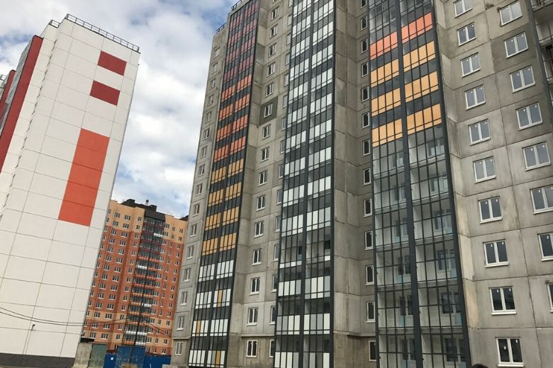 ЖК «Радужный» в г. Всеволожск, застройщик - АО «ГлавСтройКомплекс» На фото — ЖК «Радужный»